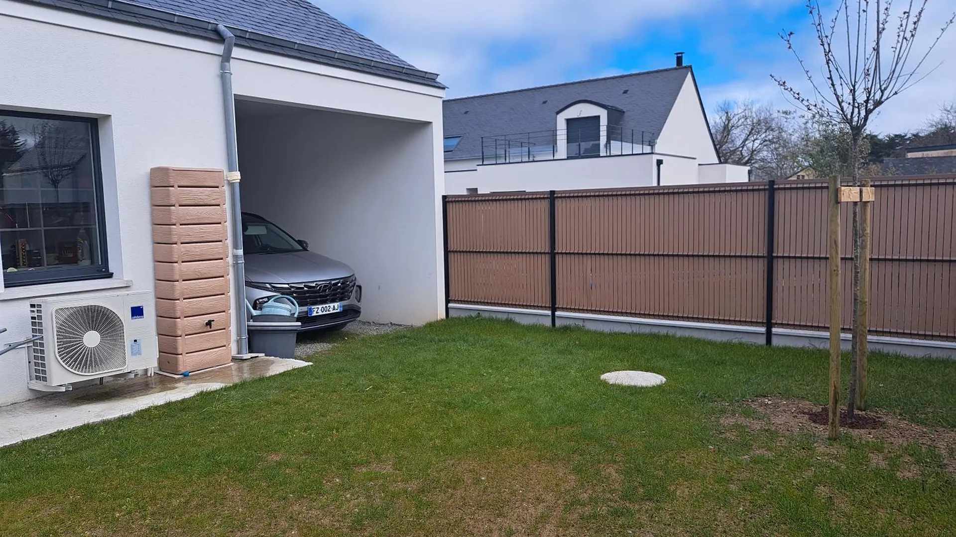 Maison Neuve A St Armel Morbihan Et Son Jacuzzi 6 Places Saint-Armel フランス